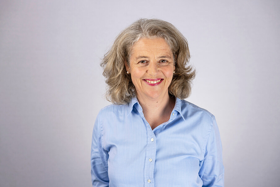 Julia Mactear