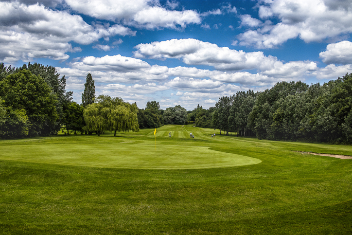 Buying and Selling a Golf Course: What you need to know